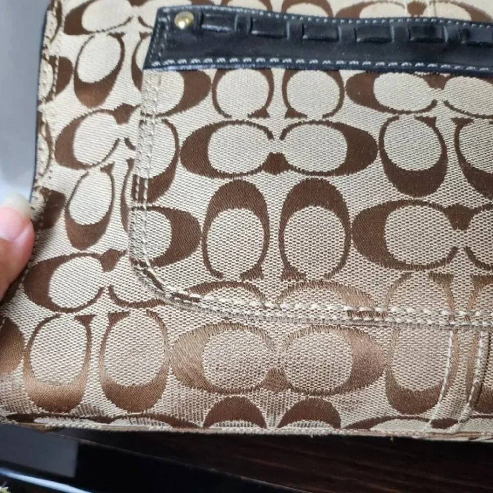 💜 Coach vintage bleeker black and tan purse - many pockets leather & canvas - Picture 5 of 9